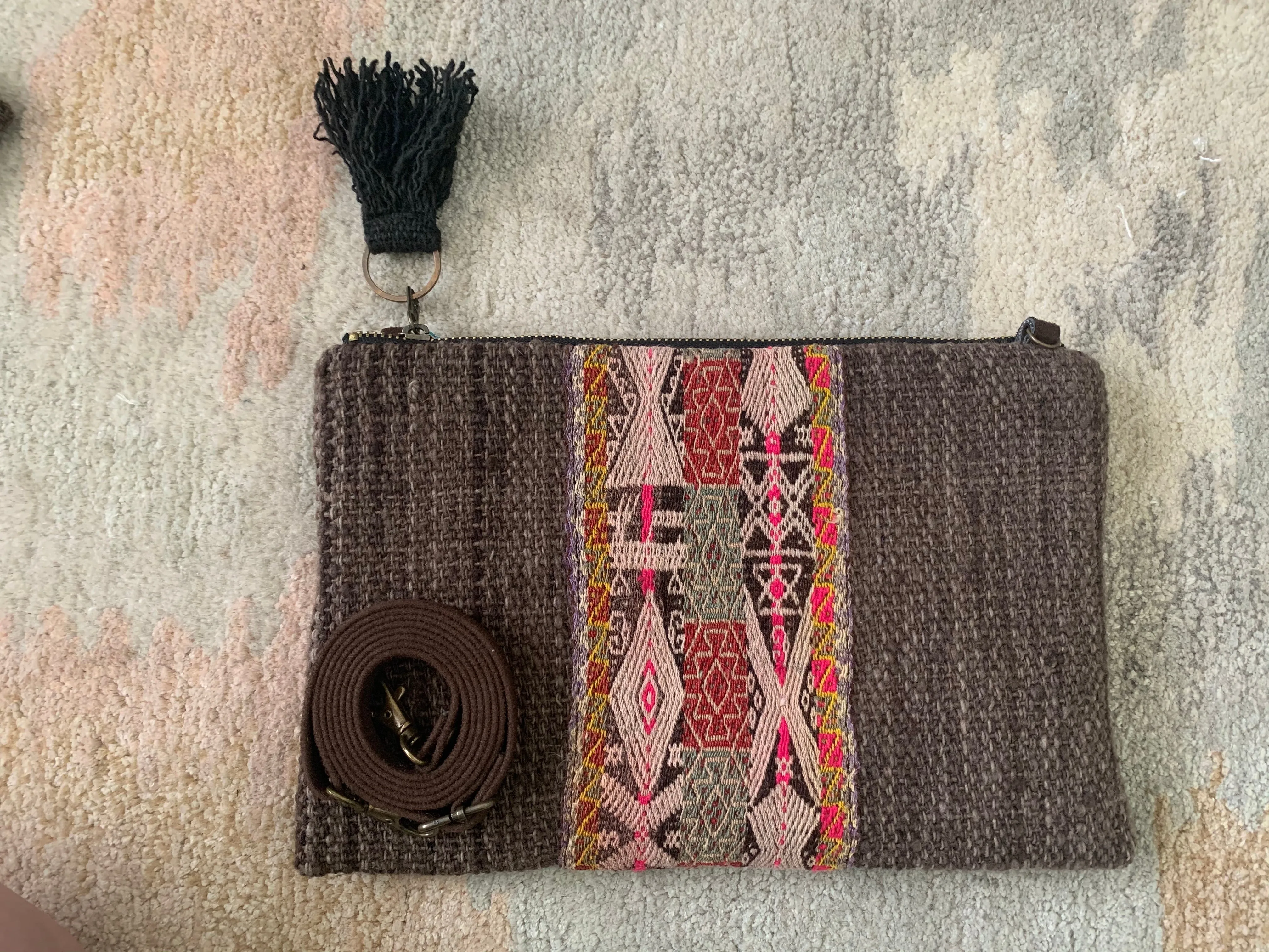 Cinturon Convertible Bag in Brown (MORE TEXTILES)